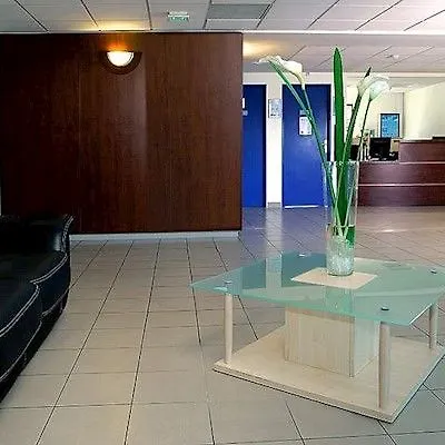 Appart'city 3* אנטיב